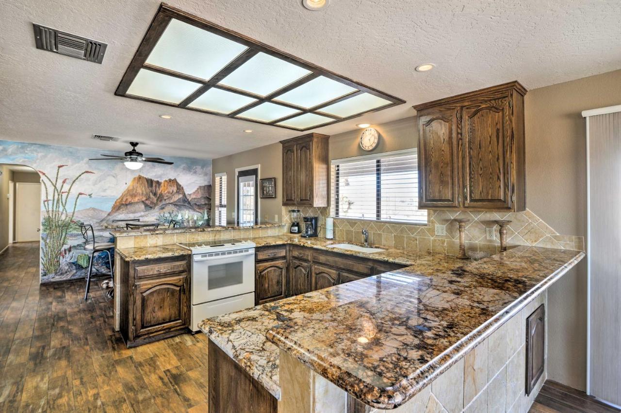Bullhead City Home With Private Pool, Hot Tub And View Buitenkant foto